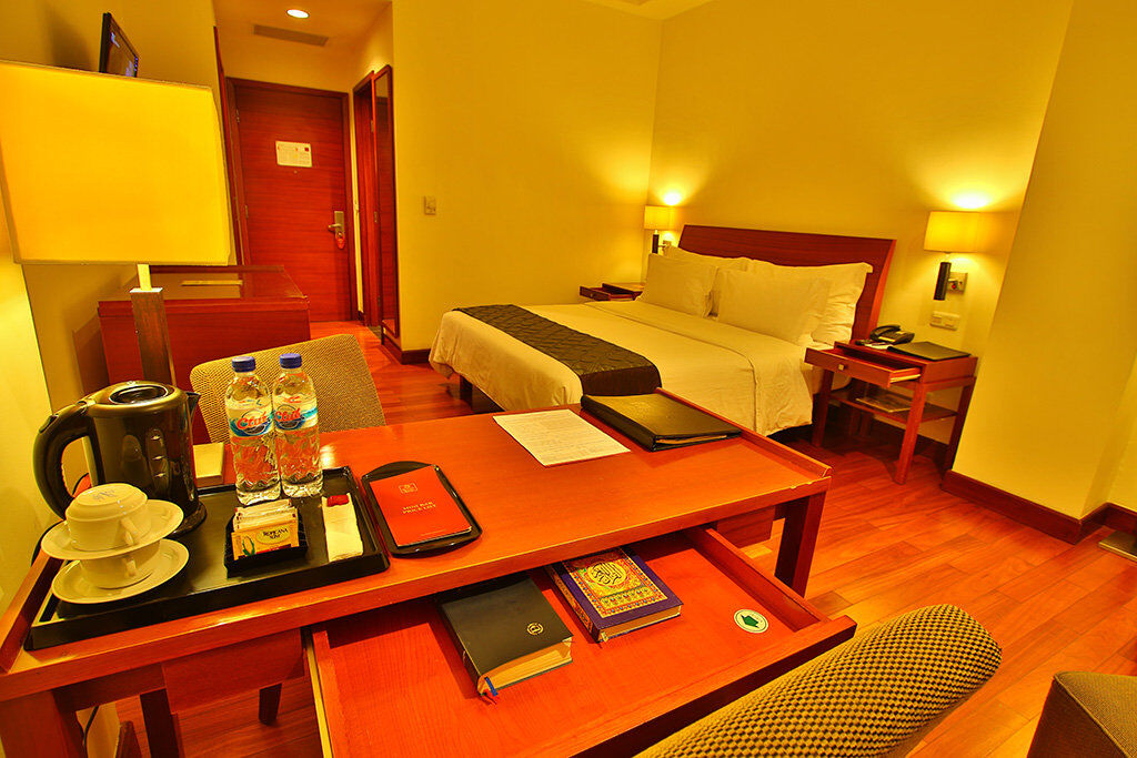 Manado Quality Hotel Экстерьер фото